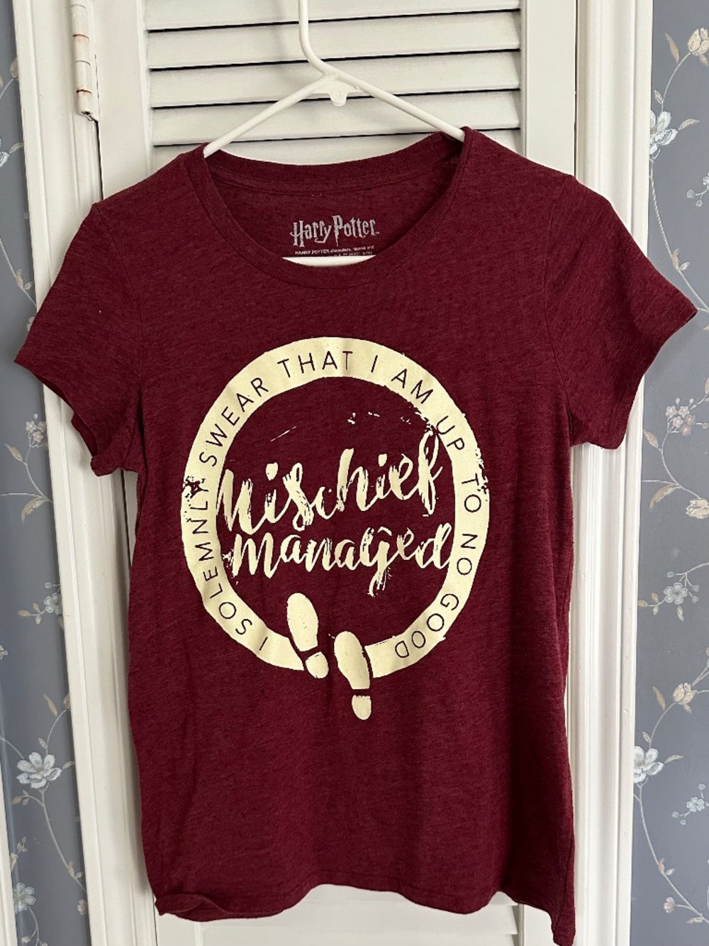 Harry Potter Size Small Maroon T-Shirt I Solemnly Swear That I Am Up to No Good